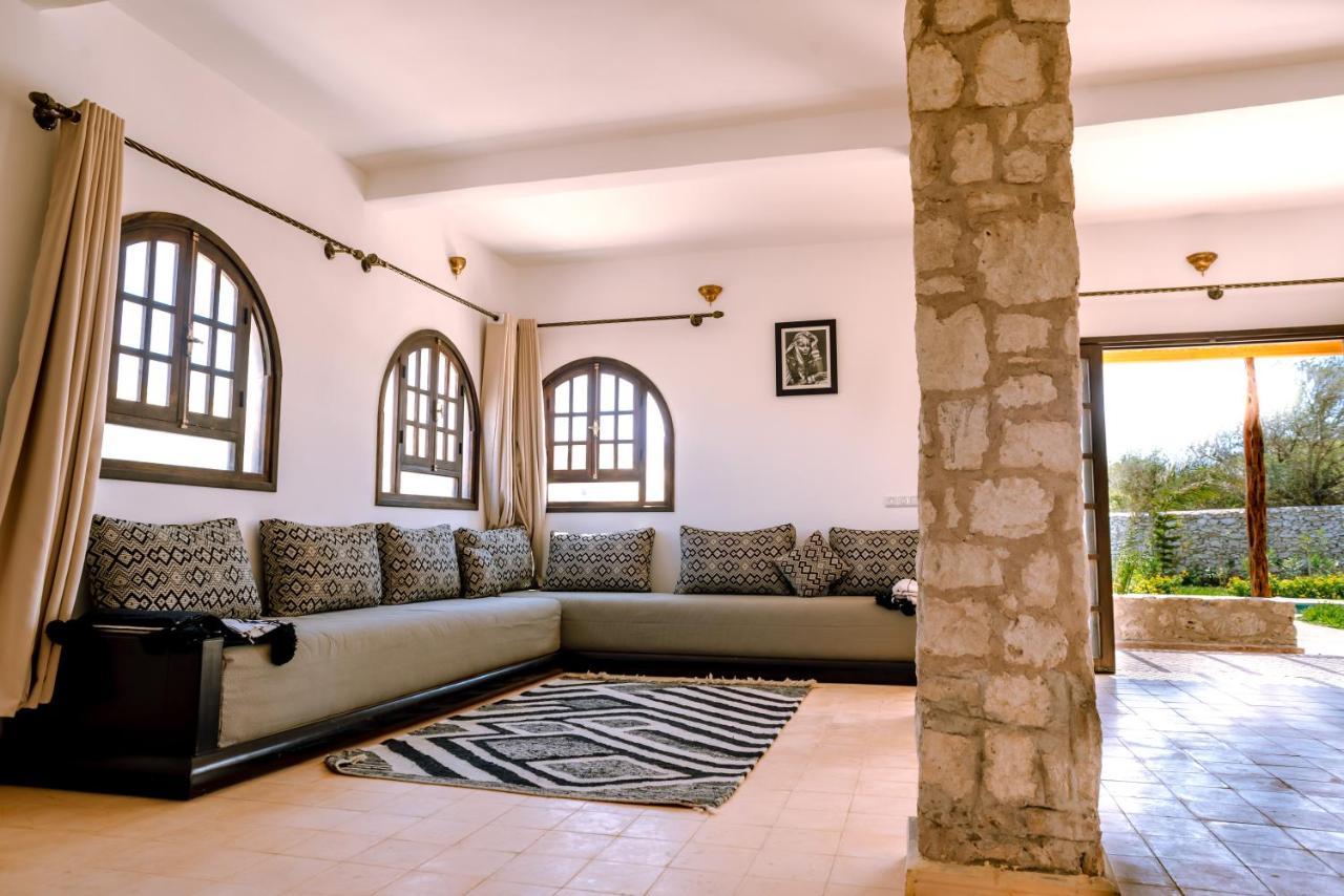 Villa Floratus As-Sawíra Exteriér fotografie
